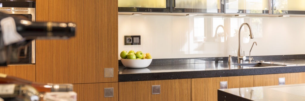Glass Kitchen Backsplash & Bathroom Backsplash Ideas for Your Home