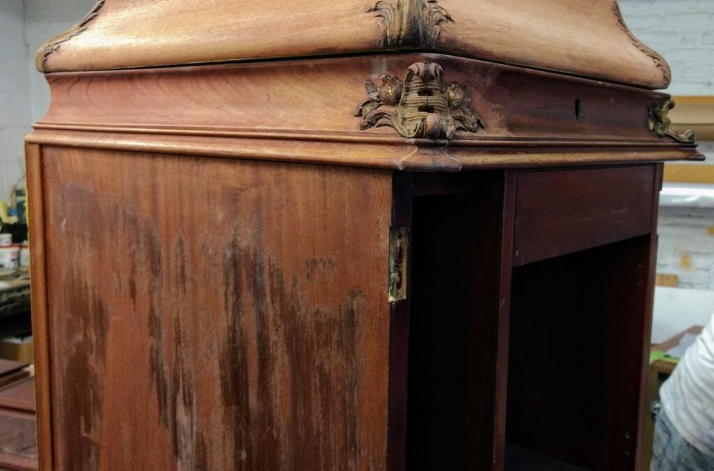 Diamond in the Rough: Antique Victrola Refinishing